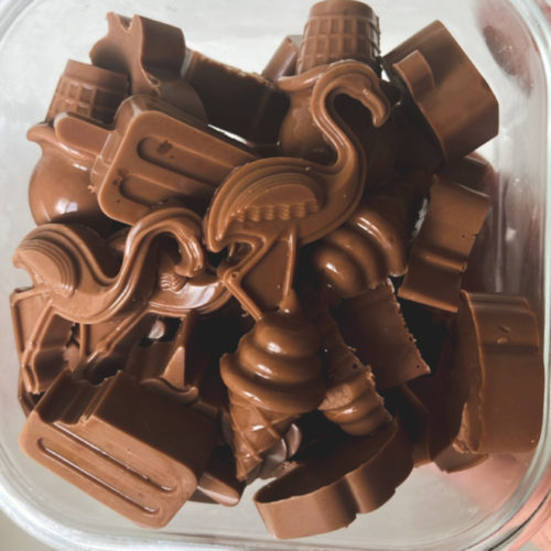 healthy homemade chocolate gelatin gummies